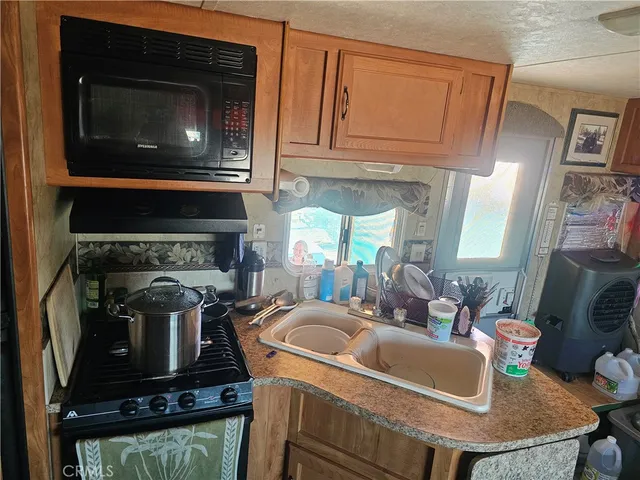 $175,000 | 36369 Tate Lane, Lucerne Valley, CA 92356