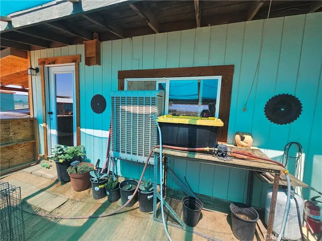 $175,000 | 36369 Tate Lane, Lucerne Valley, CA 92356