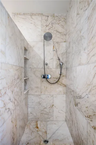 $3,695,000 | 426 Nyes Place, Laguna Beach, CA 92651