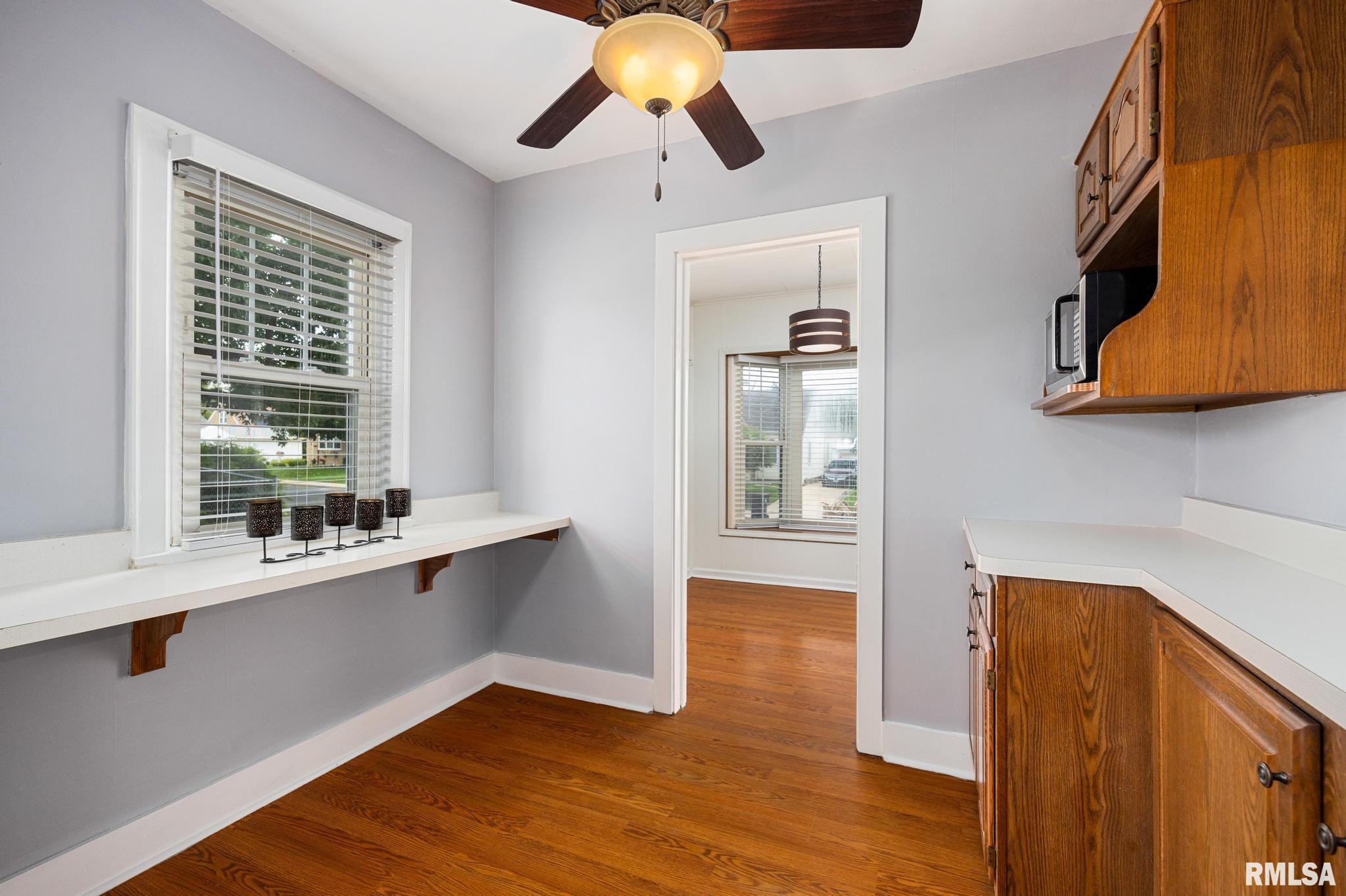 1323 West Circle Road Peoria, IL 61604 - Photo 14 of 43