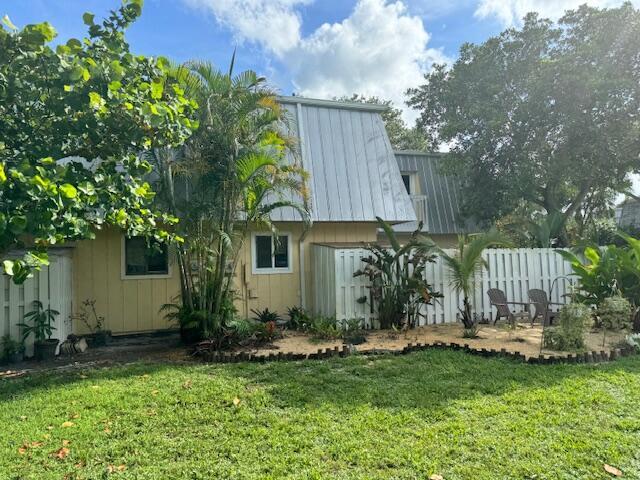 141 East Riverside Drive, Unit 10D Jupiter, FL 33469 - Photo 1 of 35 IMG_6093