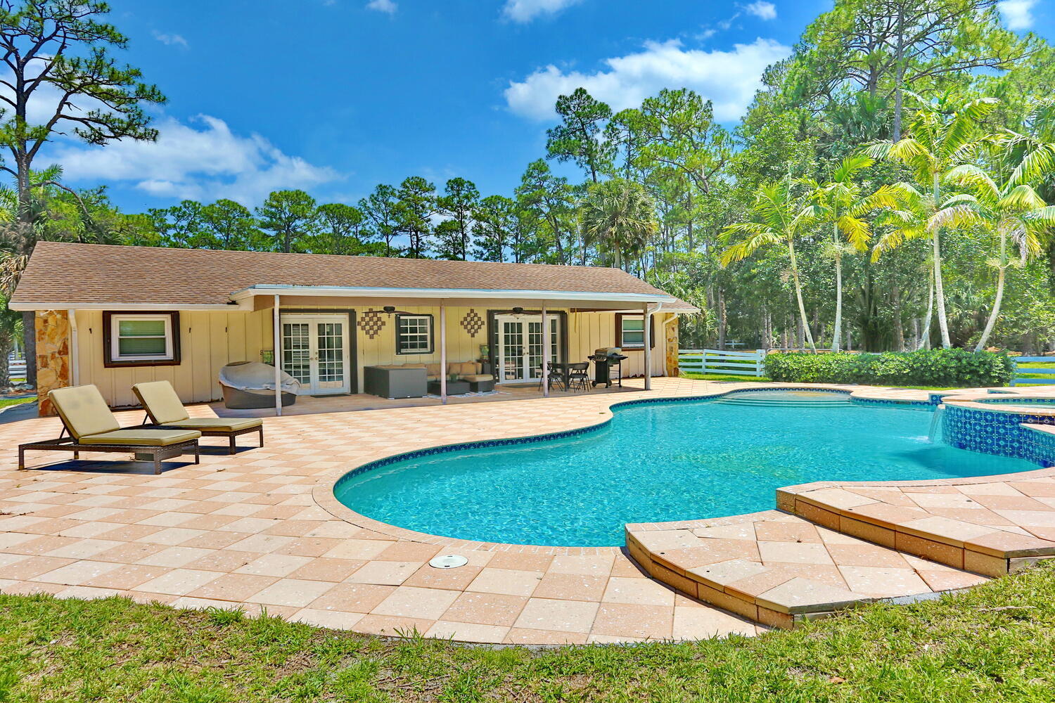 17155 Wildwood Road Jupiter, FL 33478 - Photo 5 of 65 17155 Wildwood Rd Jupiter FL-large-005-0