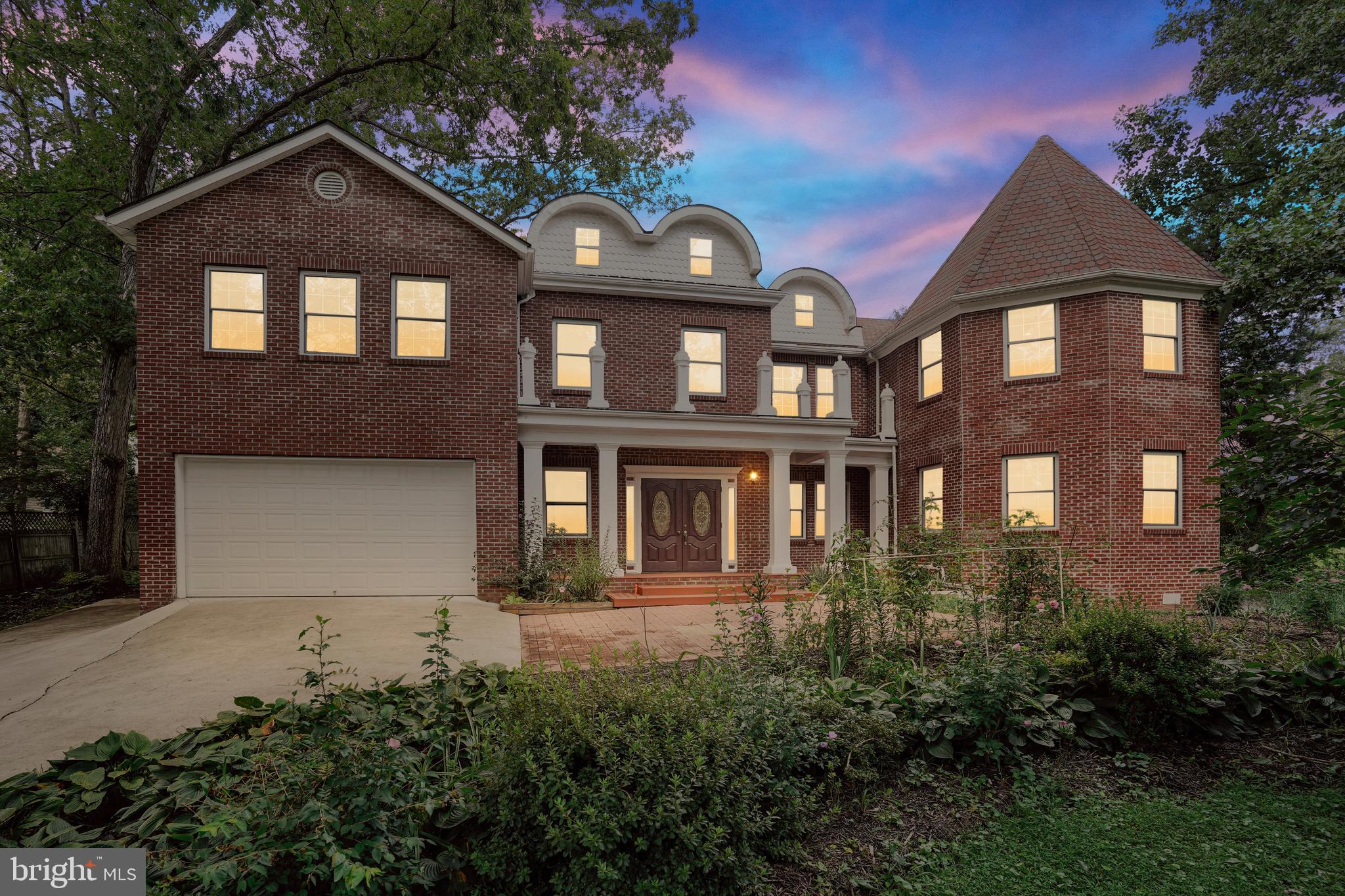 10016 Braddock Road Fairfax, VA 22032 - Photo 1 of 31 Exquisite, all brick and vinyl clad