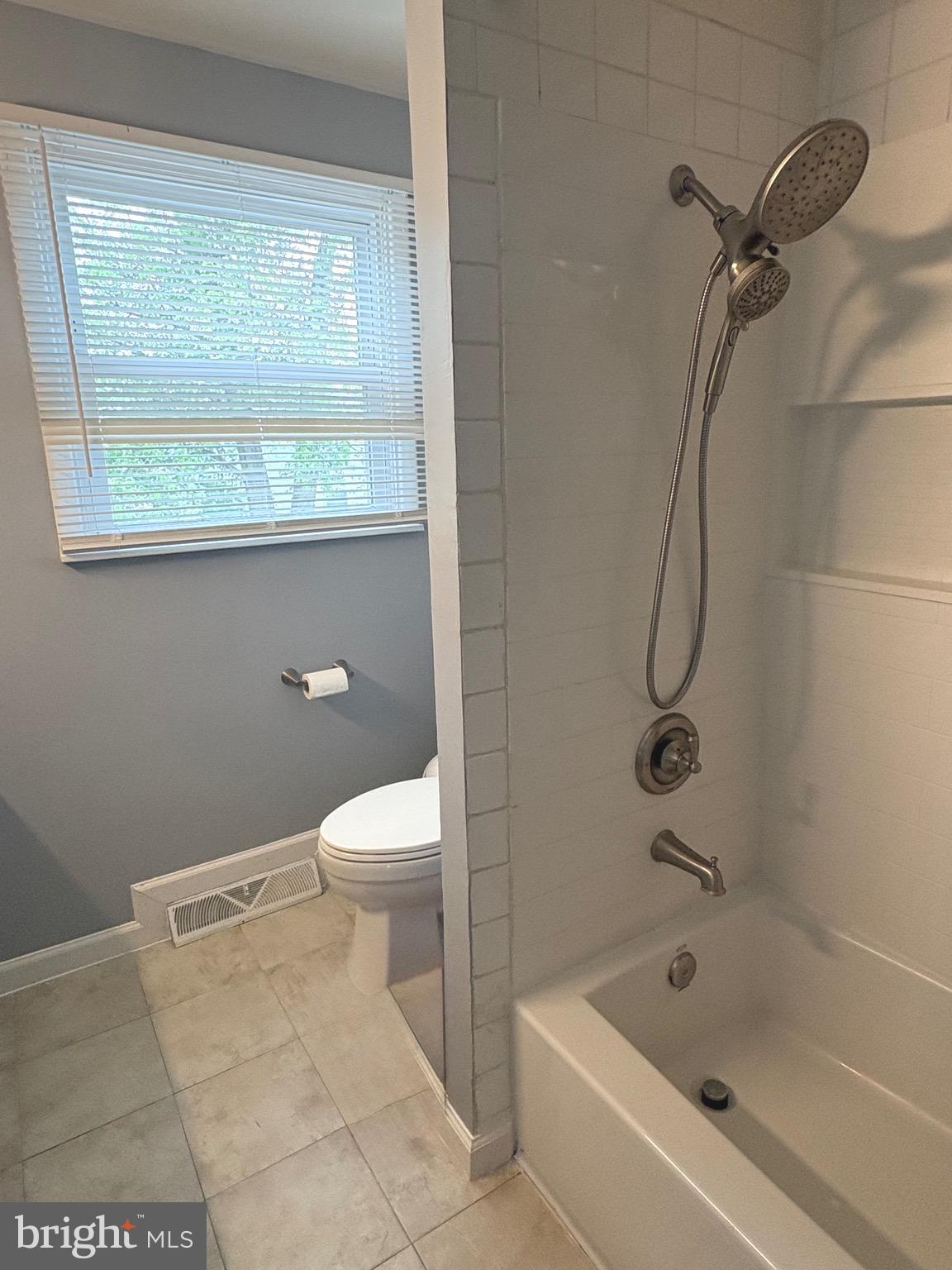 109 Surrey Road Voorhees, NJ 08043 - Photo 34 of 43