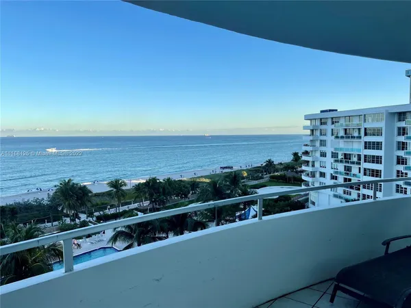 $6,500 | 5161 Collins Avenue, Unit 914, Miami Beach, FL 33140