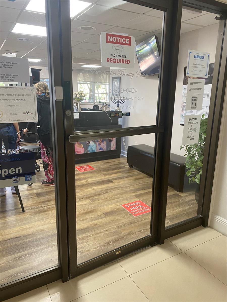 5161 Collins Avenue, Unit 914 Miami Beach, FL 33140 - Photo 33 of 36 BEAUTY SALON