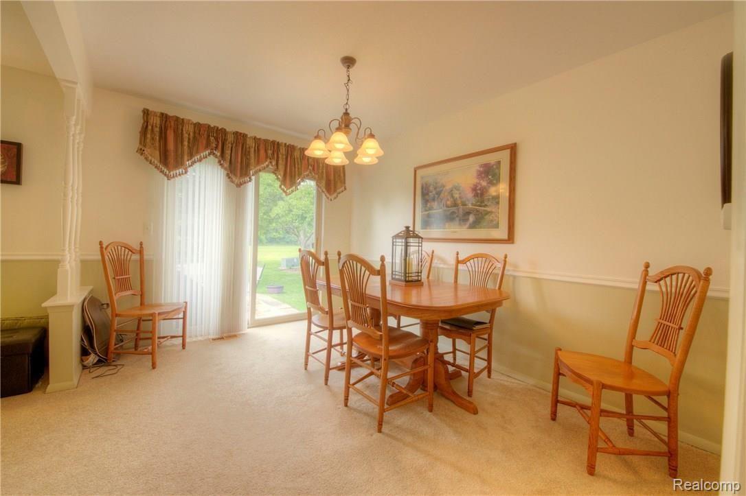 46532 Maidstone Road Canton, MI 48187 - Photo 13 of 32 930A6771_2_3.jpg