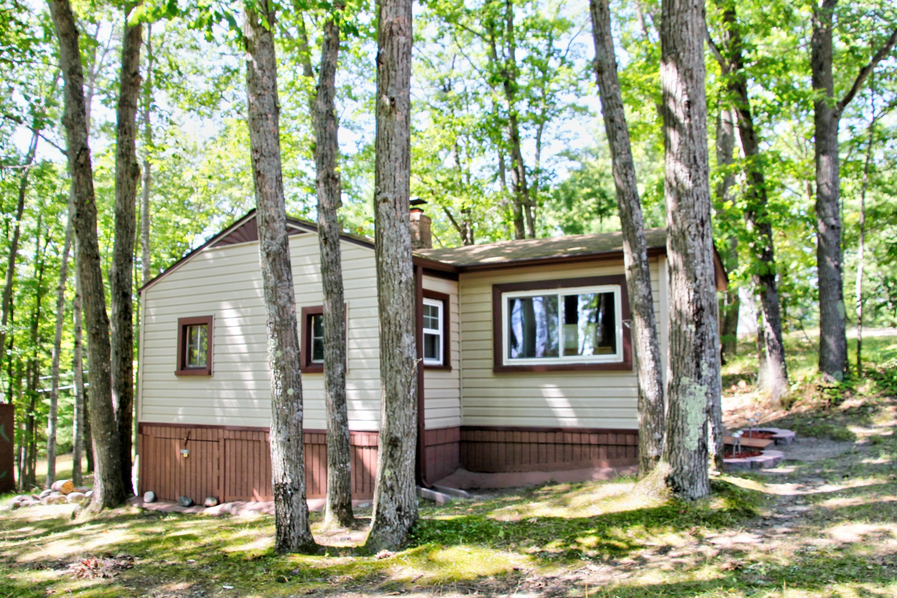 14125 Pointe Road Atlanta, MI 49709 - Photo 3 of 25 Gallery Image 3