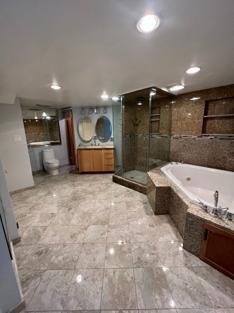 2156 Rugen Road, Unit D Glenview, IL 60026 - Photo 6 of 15 a large spacious bathroom with a tub a mirror and shower