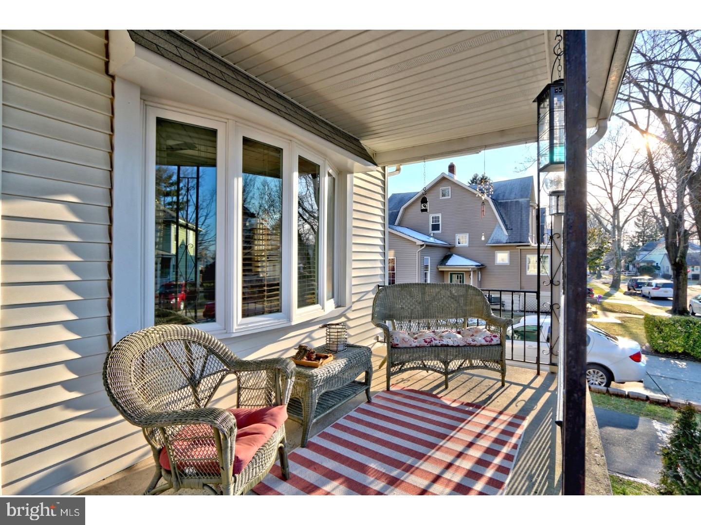 122 Yale Road Audubon, NJ 08106 - Photo 2 of 20 Porch