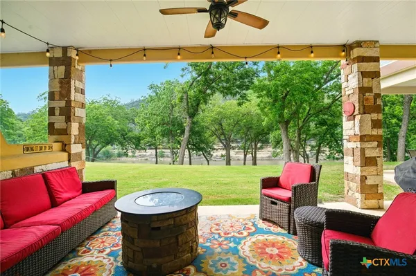 $589,500 | 540 River Run, Unit 112, New Braunfels, TX 78132