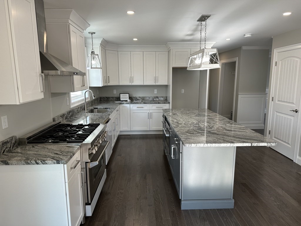 9 Chapel Road Mattapoisett, MA 02739 - Photo 7 of 30 Gallery Image 7