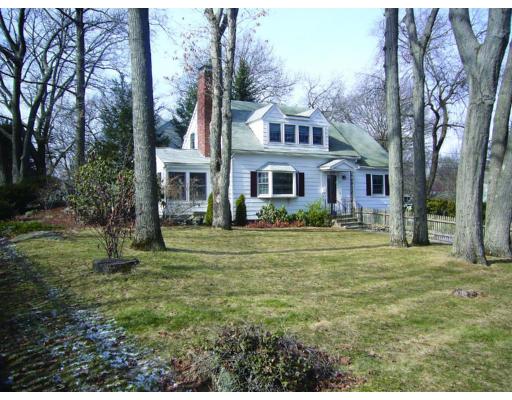 70 Craftsland Road Brookline, MA 02467 - Photo 1 of 9