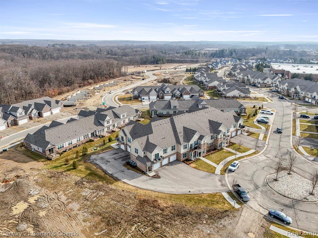 9781 Ridge Run Street, Unit 70 Howell, MI 48855 - Photo 35 of 42
