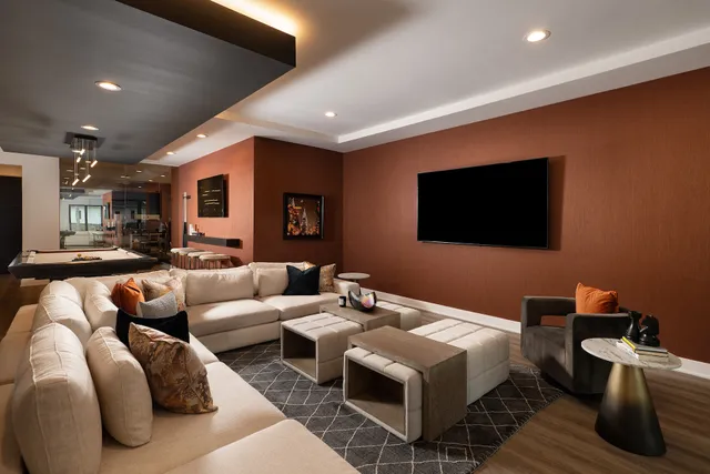 $3,599,750 | 10600 Holliday Farms Boulevard, Zionsville, IN 46077