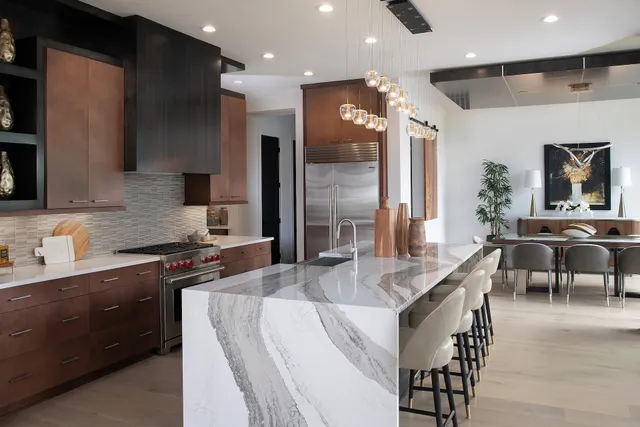 $3,599,750 | 10600 Holliday Farms Boulevard, Zionsville, IN 46077