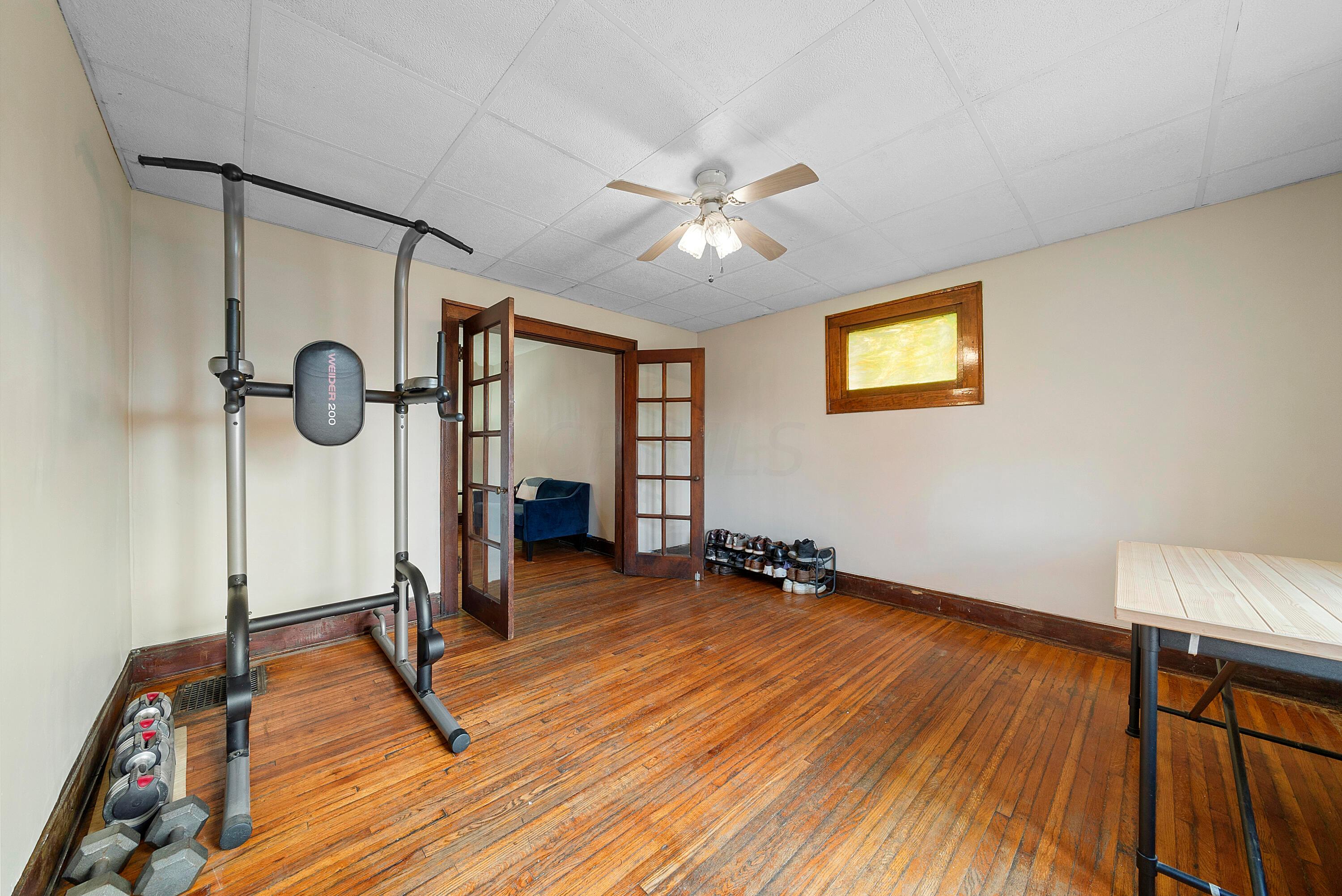 1471 East Weber Road Columbus, OH 43211 - Photo 13 of 38 DSC01886