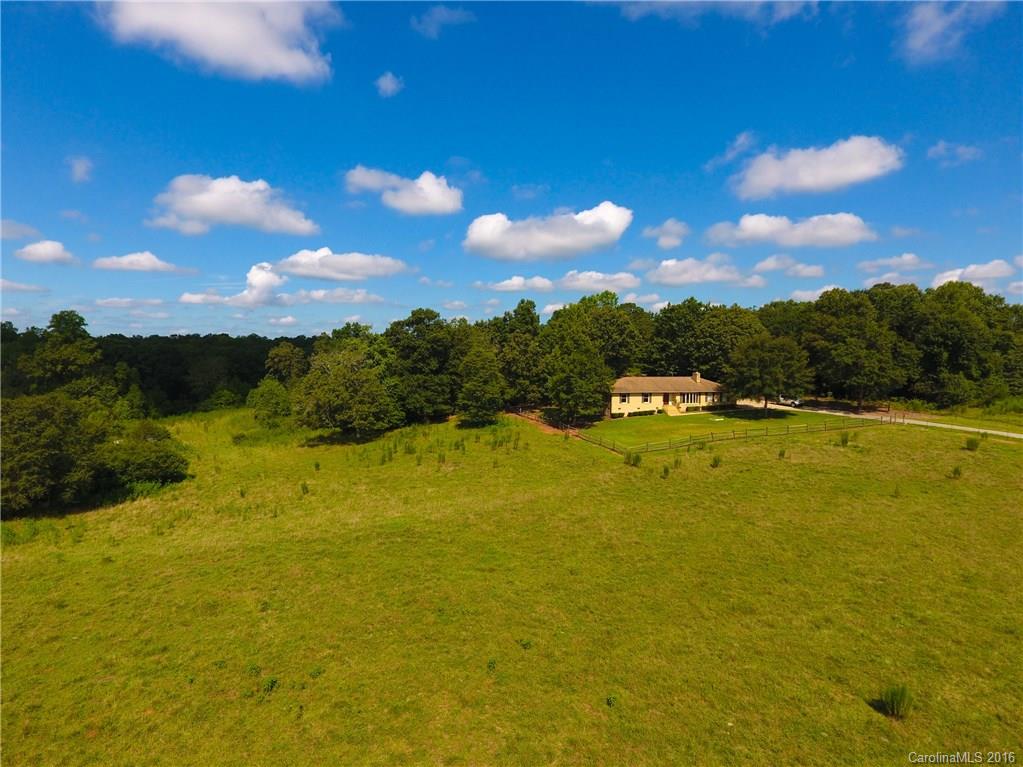 2158 Riverside Road Shelby, NC 28152 - Photo 4 of 23 Gallery Image 4