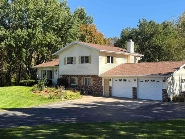 $429,900 | 10262 Eagle Road, Marshfield, WI 54449
