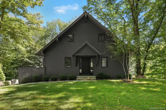 $1,325,000 | 21 Lake Shore Drive, South Salem, NY 10590