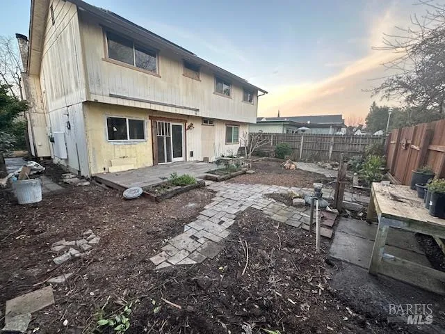 $565,000 | 1820 Shelley Drive, Santa Rosa, CA 95401