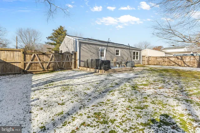 $379,900 | 2644 Cecil Drive, Chester, MD 21619