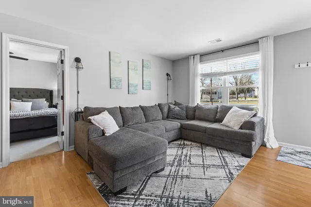 $379,900 | 2644 Cecil Drive, Chester, MD 21619