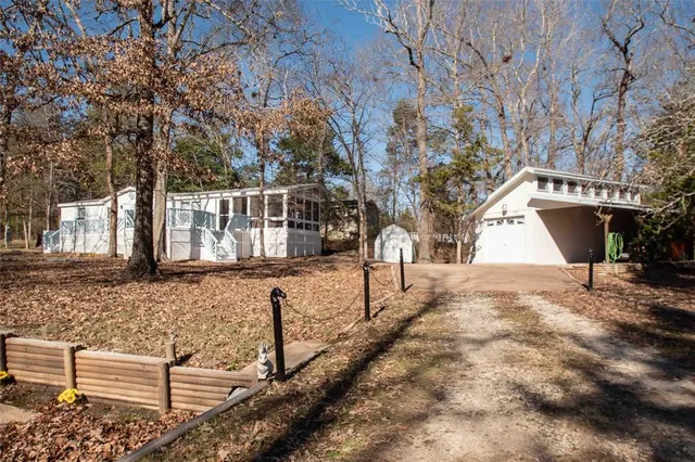 $159,900 | 251 East Sycamore Lane, Murchison, TX 75778