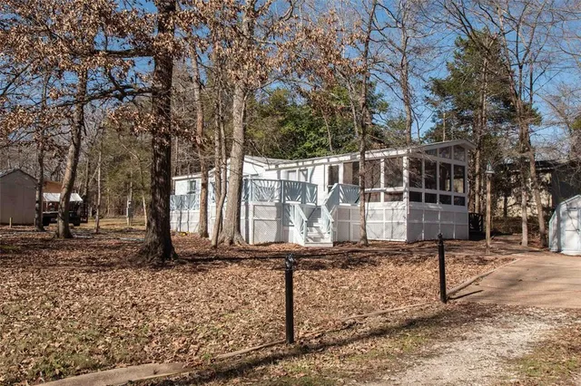 $159,900 | 251 East Sycamore Lane, Murchison, TX 75778