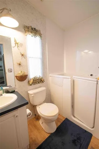 $159,900 | 251 East Sycamore Lane, Murchison, TX 75778