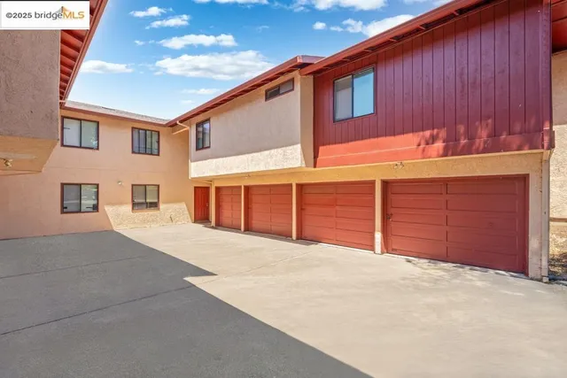 a view of a house with a garage