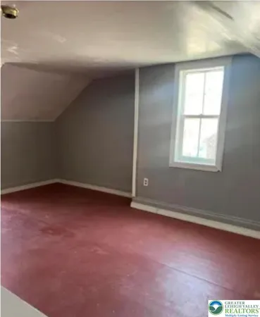 $1,200 | 230 West Arlington Street, Shenandoah, PA 17976