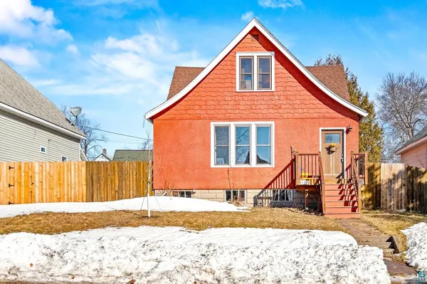 $344,900 | 621 9th Avenue, Two Harbors, MN 55616