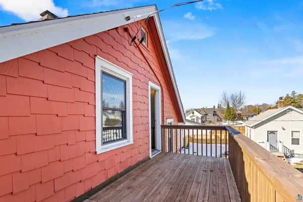 $344,900 | 621 9th Avenue, Two Harbors, MN 55616