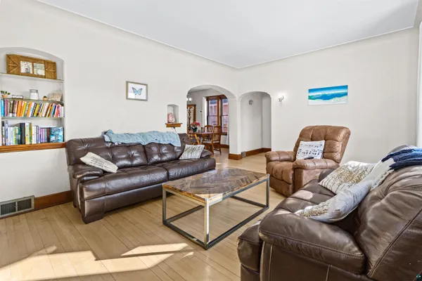 $344,900 | 621 9th Avenue, Two Harbors, MN 55616