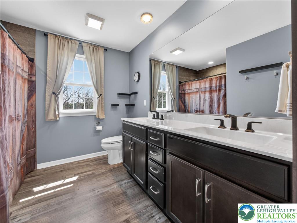 6223 Jenna Court Slatington, PA 18080 - Photo 46 of 61 Master bath