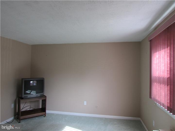 21 A Sunnybrook Road Stratford, NJ 08084 - Photo 13 of 18 Master Bedroom
