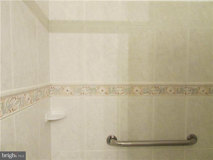 21 A Sunnybrook Road Stratford, NJ 08084 - Photo 17 of 18 Bathroom