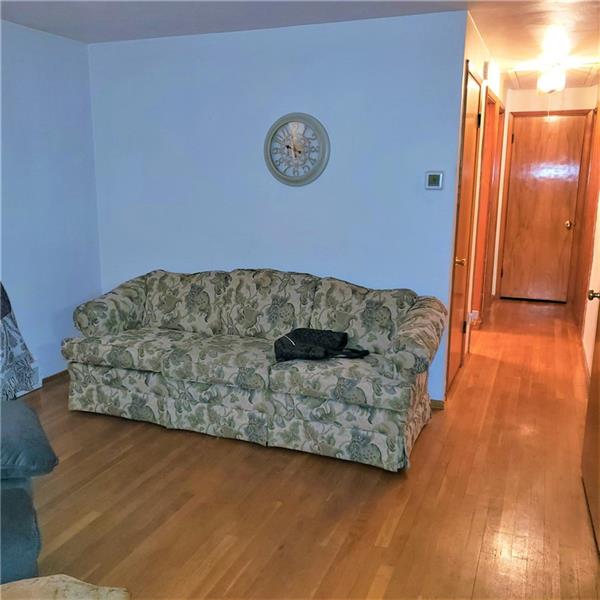 798 Colonial Manor Road North Huntingdon, PA 15642 - Photo 3 of 13 Gallery Image 3