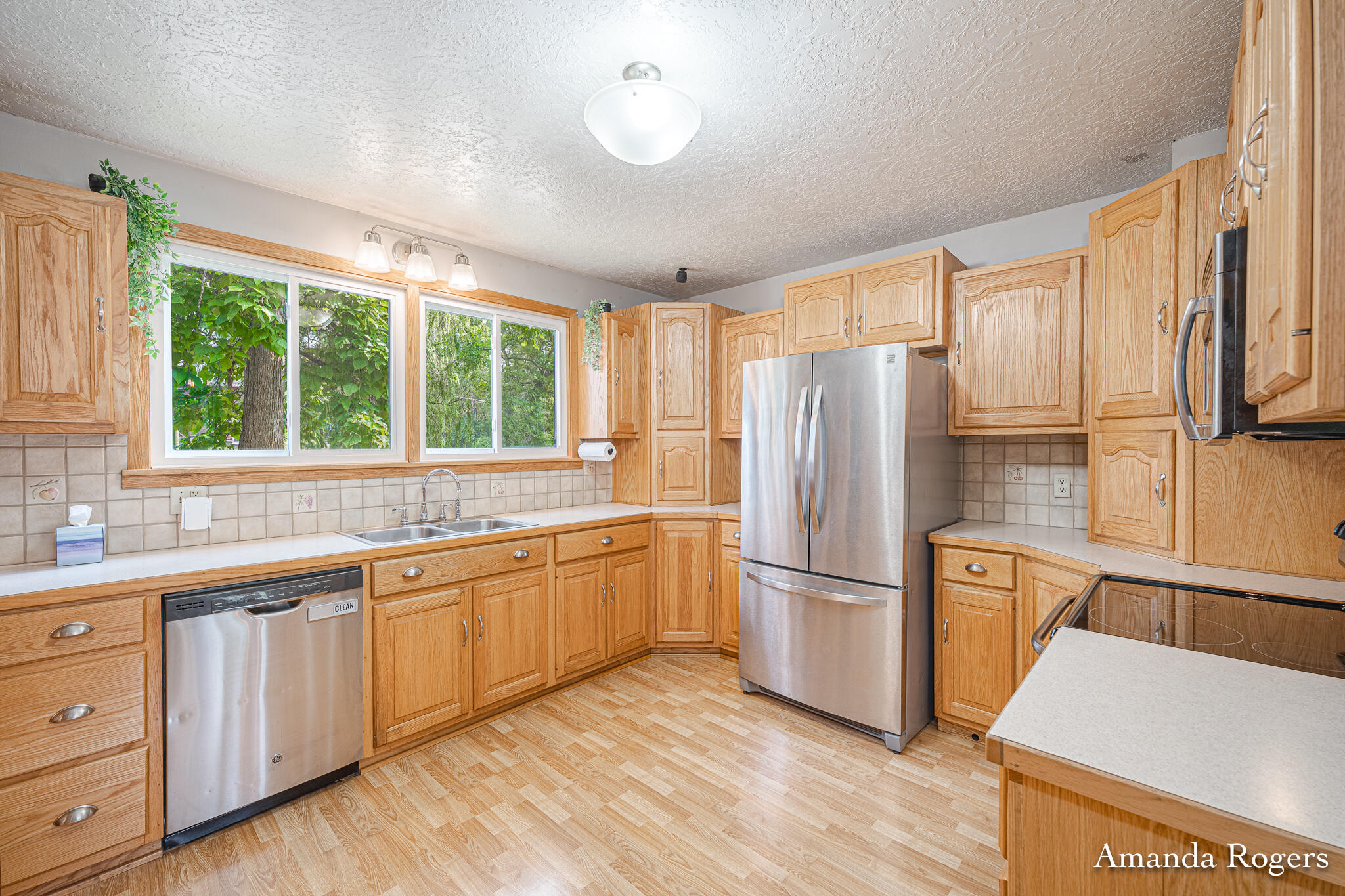 1124 Pinckney Road Saranac, MI 48881 - Photo 13 of 45 Kitchen