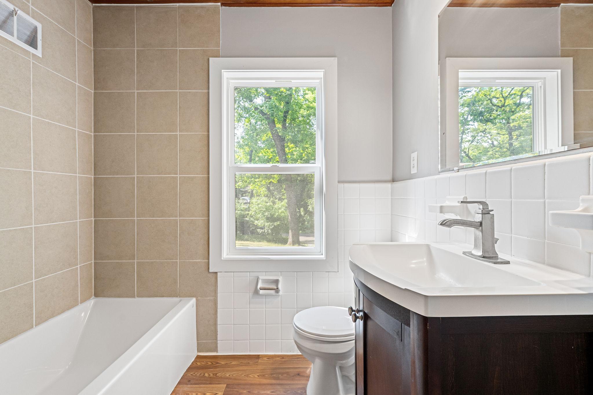 11600 Timberline Road Minnetonka, MN 55305 - Photo 17 of 30 Gallery Image 17