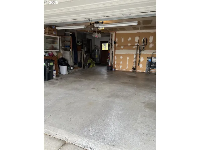 $386,500 | 955 Irvine Street West, The Dalles, OR 97058