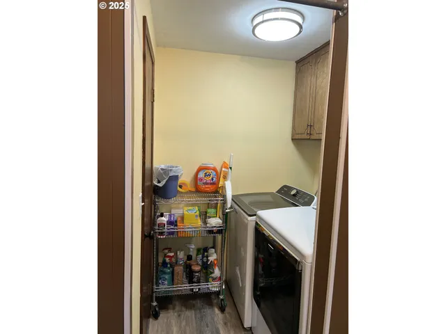 $386,500 | 955 Irvine Street West, The Dalles, OR 97058