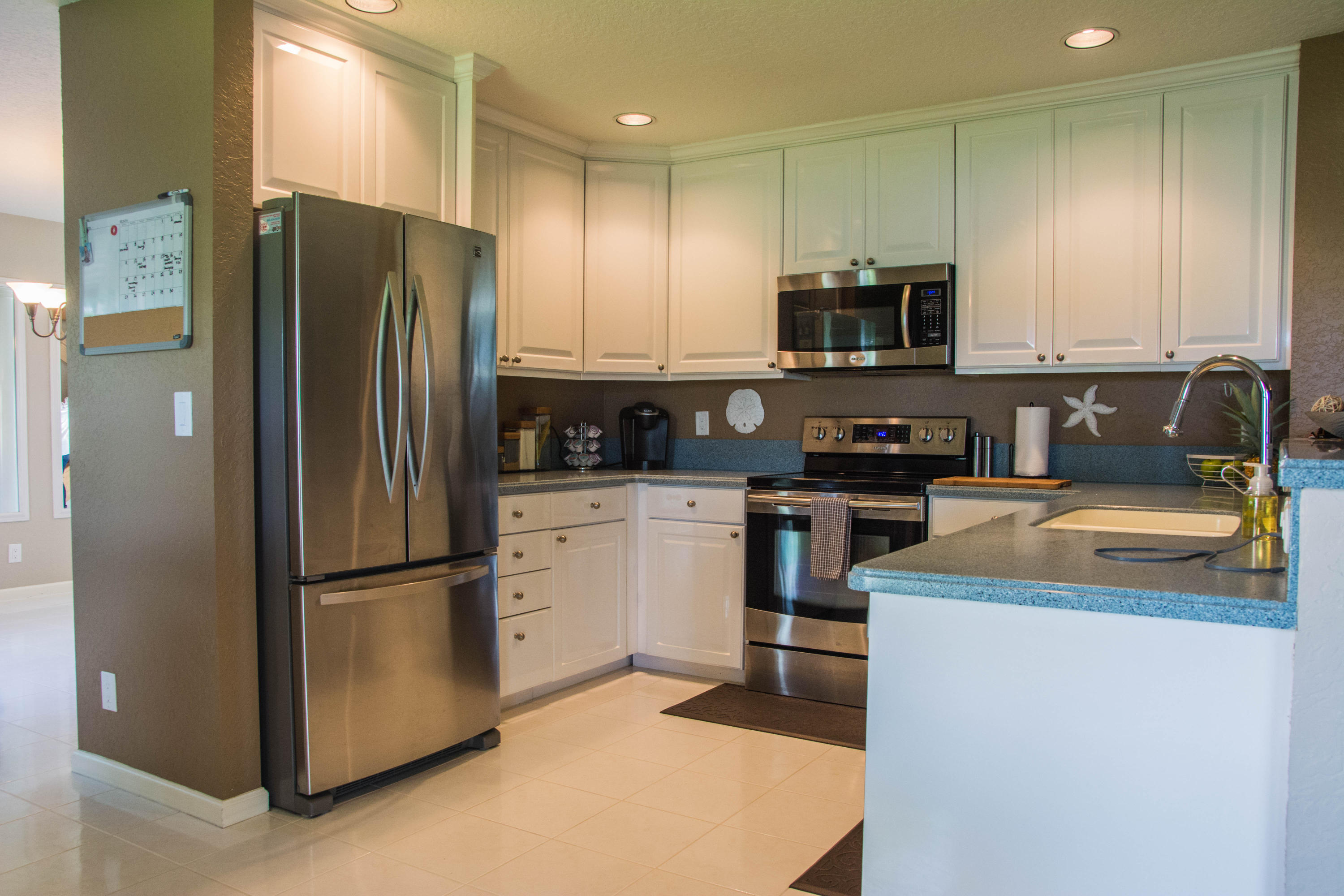 1360 Sabal Lakes Road Delray Beach, FL 33445 - Photo 4 of 49 DSC_0024