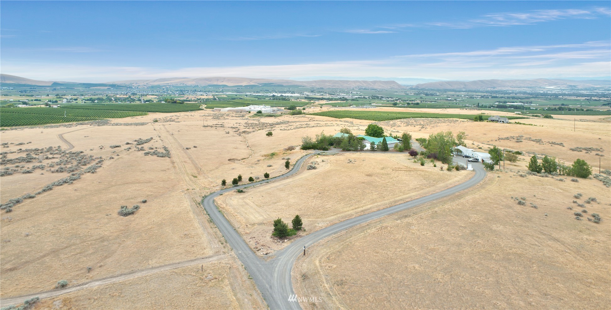 234 South Clark Heights Road Yakima, WA 98901 - Photo 12 of 37