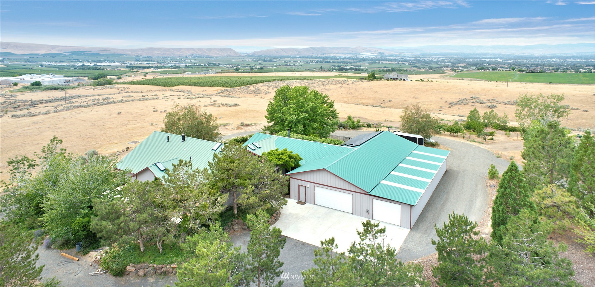 234 South Clark Heights Road Yakima, WA 98901 - Photo 13 of 37