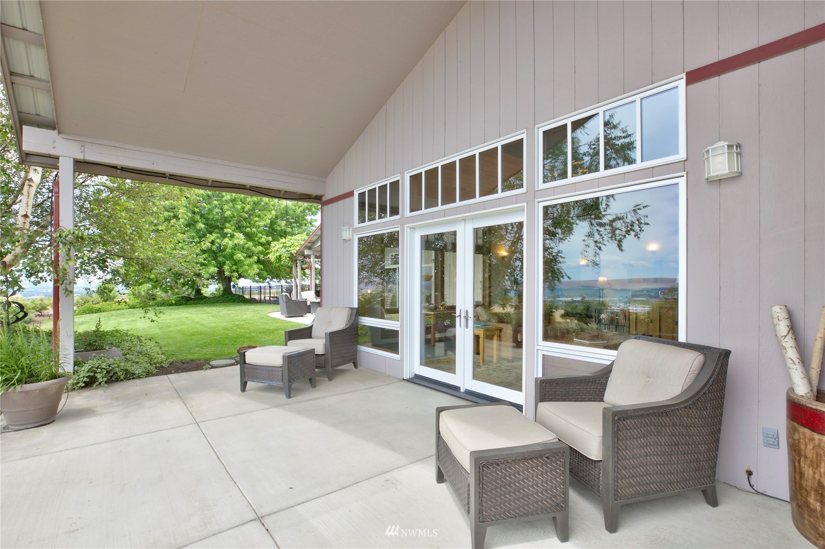 234 South Clark Heights Road Yakima, WA 98901 - Photo 4 of 37