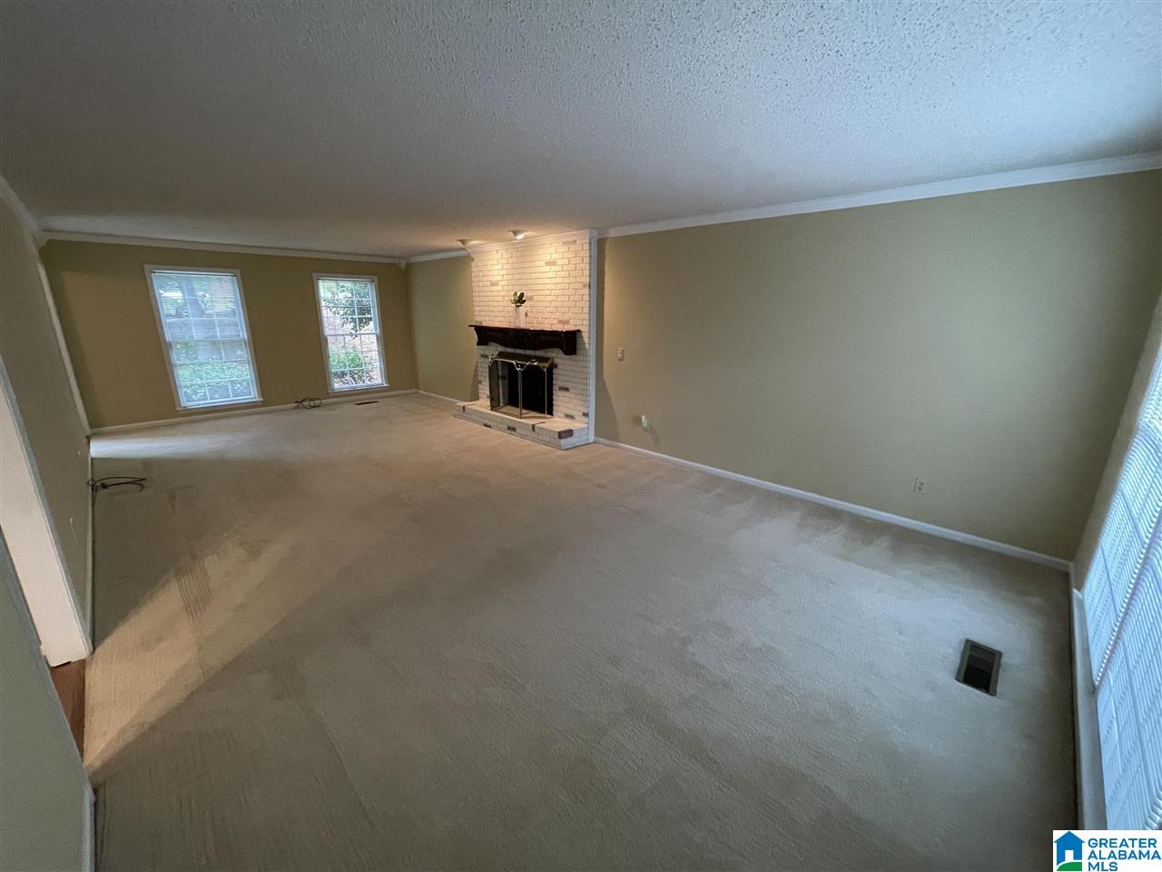 2141 Partridge Berry Road Birmingham, AL 35244 - Photo 4 of 41