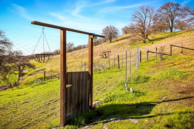 $720,000 | 2 Katelyn Court, Valley Springs, CA 95252