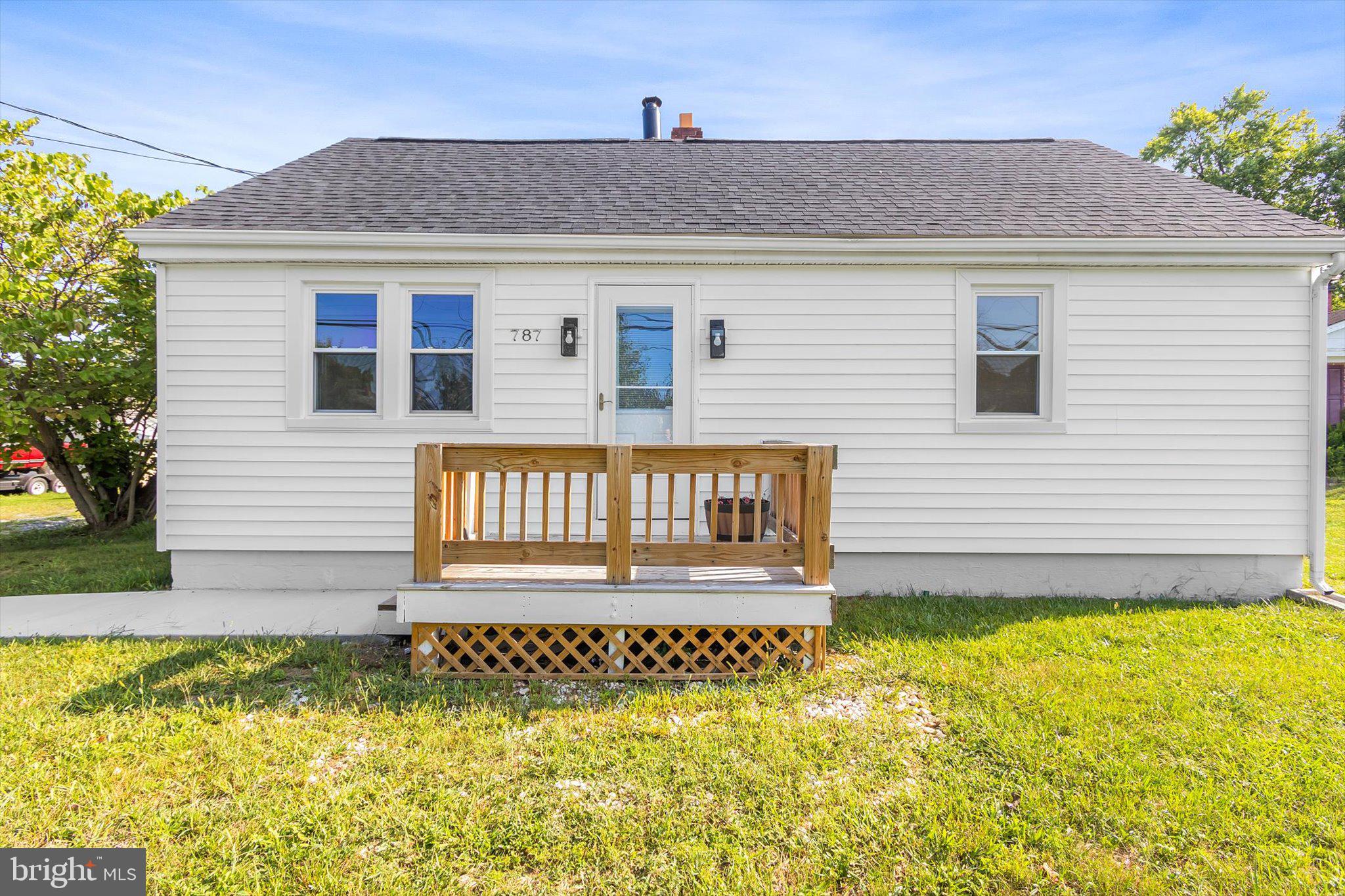 787 Jordan Springs Road Stephenson, VA 22656 - Photo 27 of 39 REAR DECK